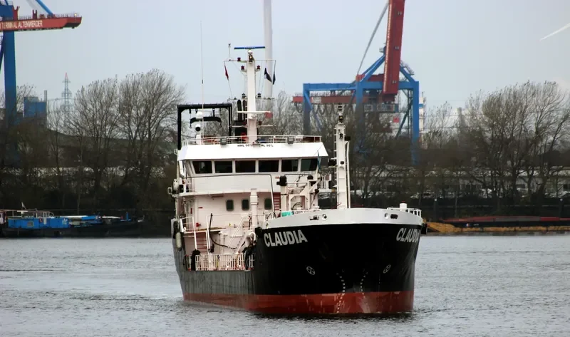 CLAUDIA Tanker IMO 9280110 photo 2