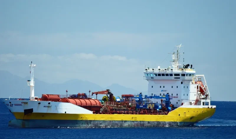 MENCEY Tanker IMO 9280146 photo 2