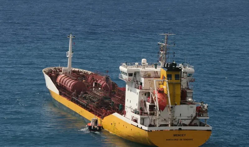 MENCEY Tanker IMO 9280146 photo 6