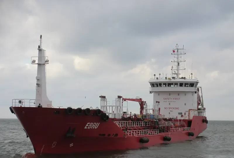 EBRU Tanker IMO 9280184 photo 7