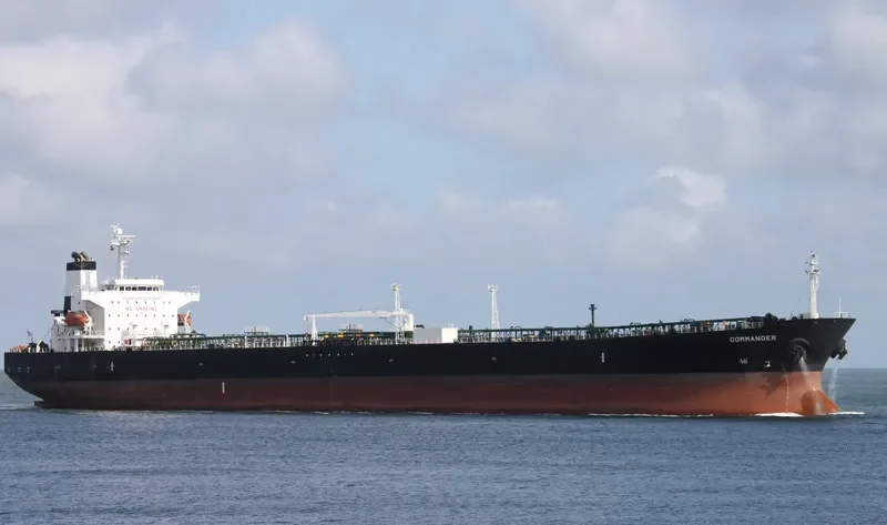 COMMANDER Tanker IMO 9280354 photo 4