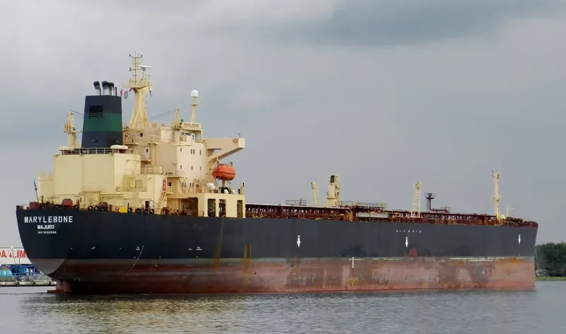 HAMPSTEAD Tanker IMO 9280586 photo 10