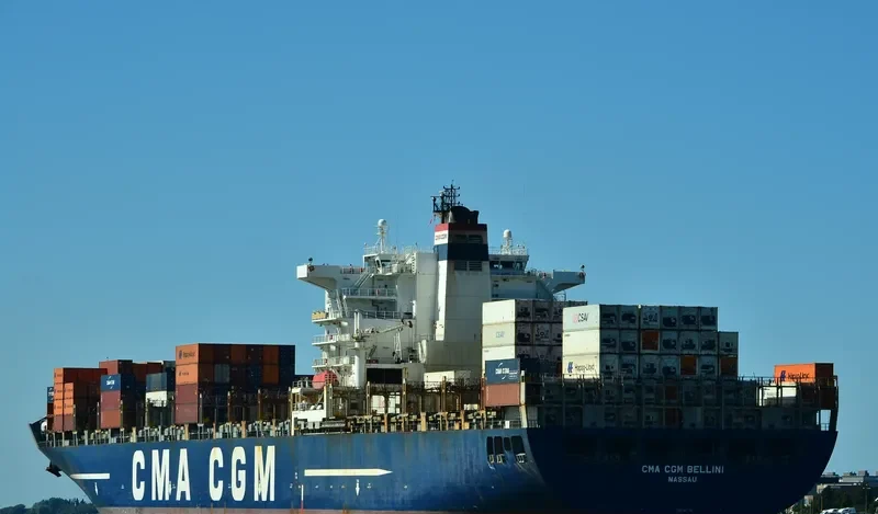 CMA CGM BELLINI Container Ship IMO 9280598 photo 10