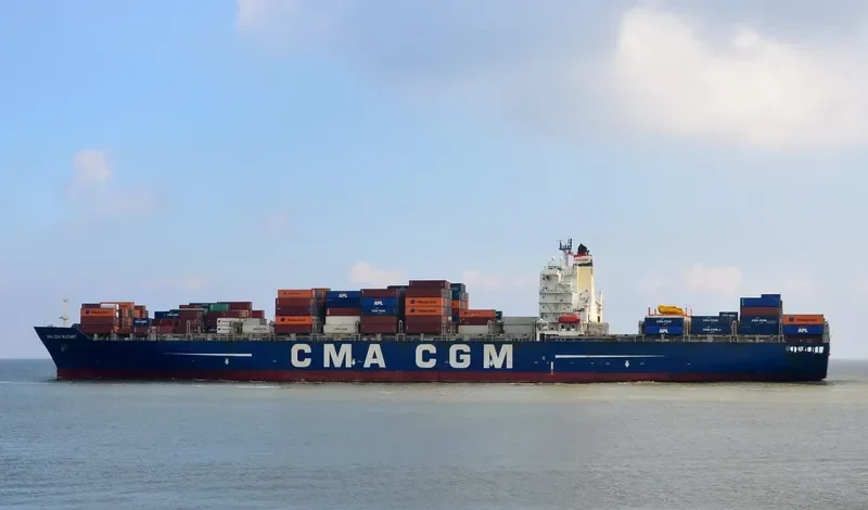 CMA CGM MOZART Container Ship IMO 9280615 photo 4