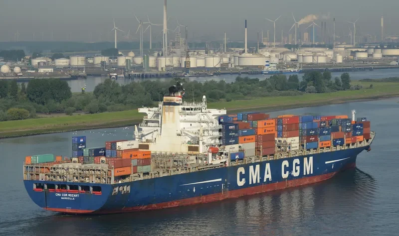 CMA CGM MOZART Container Ship IMO 9280615 photo 6