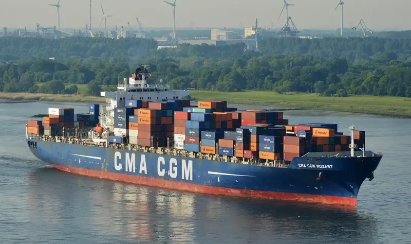 CMA CGM MOZART Container Ship IMO 9280615 photo 7