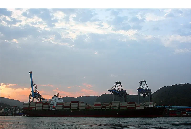 SILVIA Container Ship IMO 9280811 photo 6