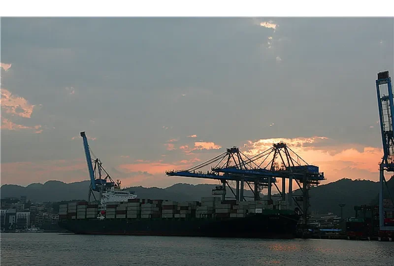 SILVIA Container Ship IMO 9280811 photo 7
