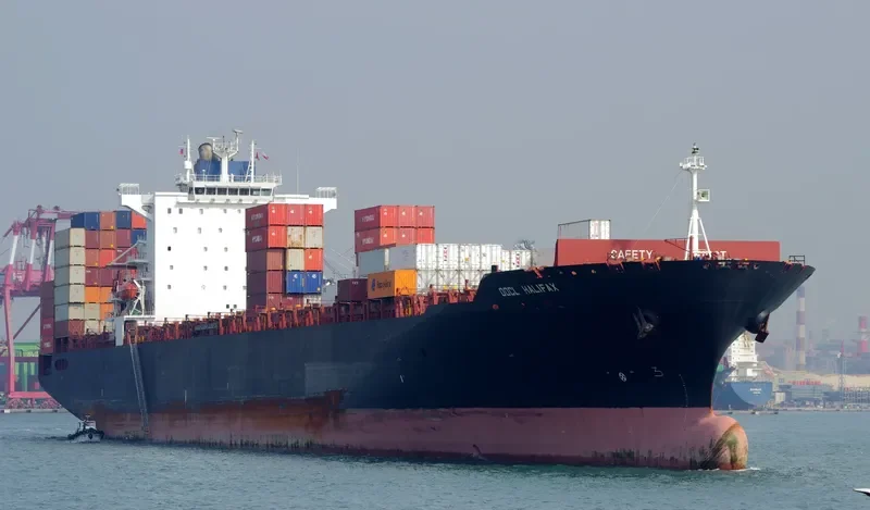 HALIFAX Container Ship IMO 9280859 photo 4