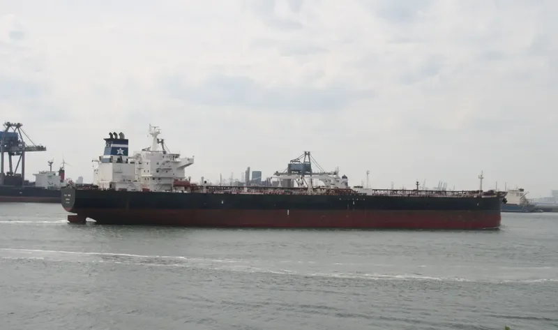 BLUE PRIDE Tanker IMO 9281011 photo 7