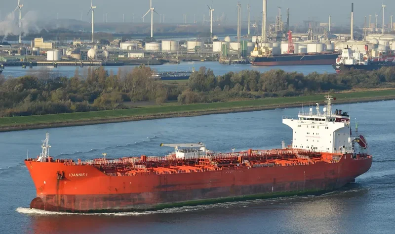 IOANNIS I Tanker IMO 9281580 photo 2
