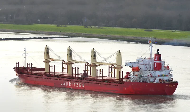 HTK LUCKY Bulk Carrier IMO 9281944 photo 3