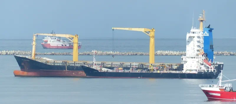 NEW YORK TRADER Container Ship IMO 9282170 photo 3