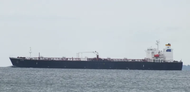 DYLAN Tanker IMO 9282510 photo 8