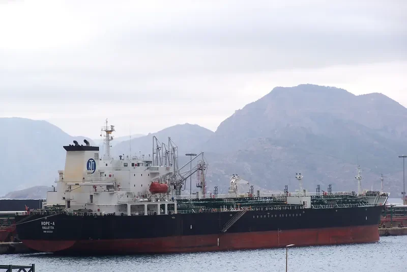 HOPE A Tanker IMO 9282821 photo 3