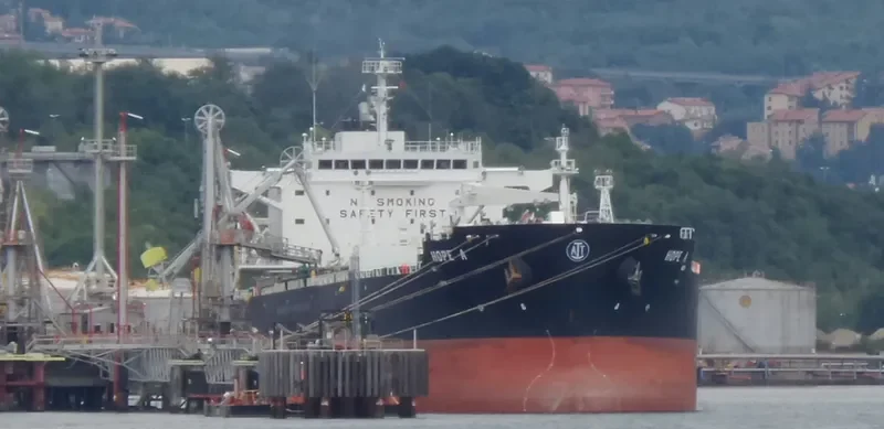 HOPE A Tanker IMO 9282821 photo 7