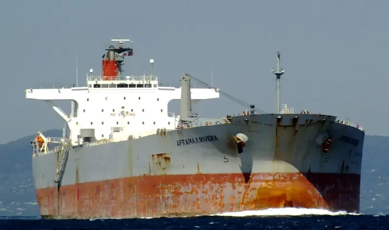 AFRAMAX RIVIERA Tanker IMO 9282912 photo 3