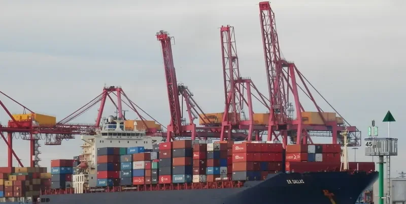 ALM DALLAS Container Ship IMO 9282950 photo 9
