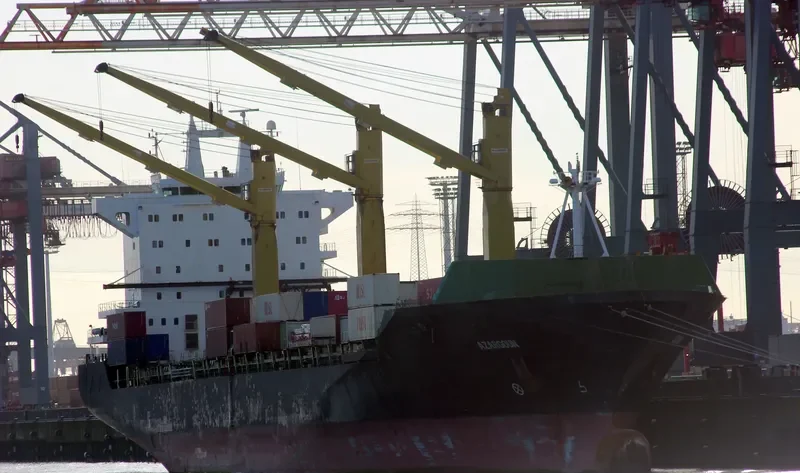 AZARGOUN Container Ship IMO 9283019 photo 2
