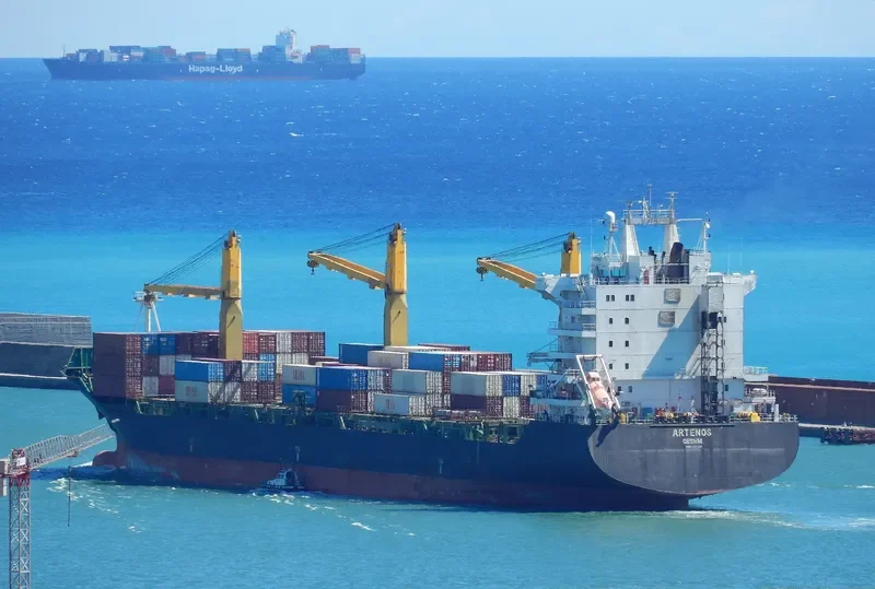 ARTENOS Container Ship IMO 9283021 photo 10