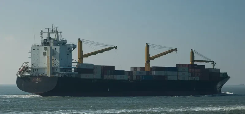 GOLBON Container Ship IMO 9283033 photo 2