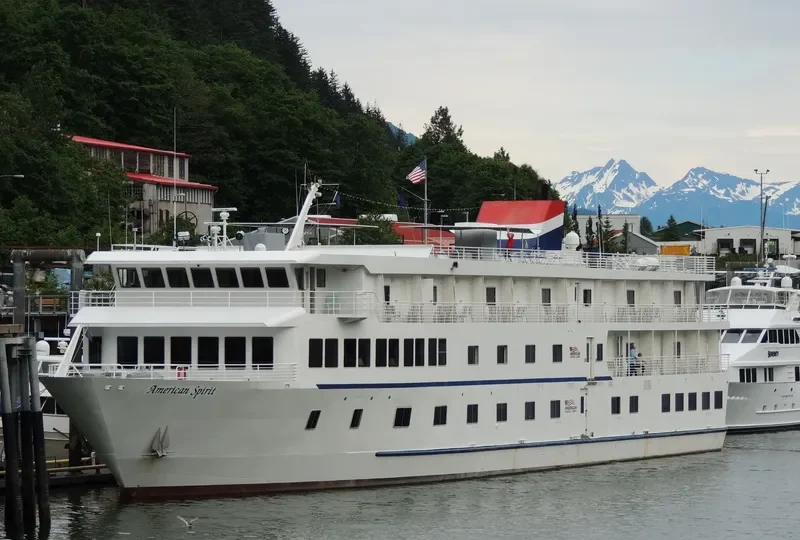 AMERICAN SPIRIT Passenger Ship IMO 9283124