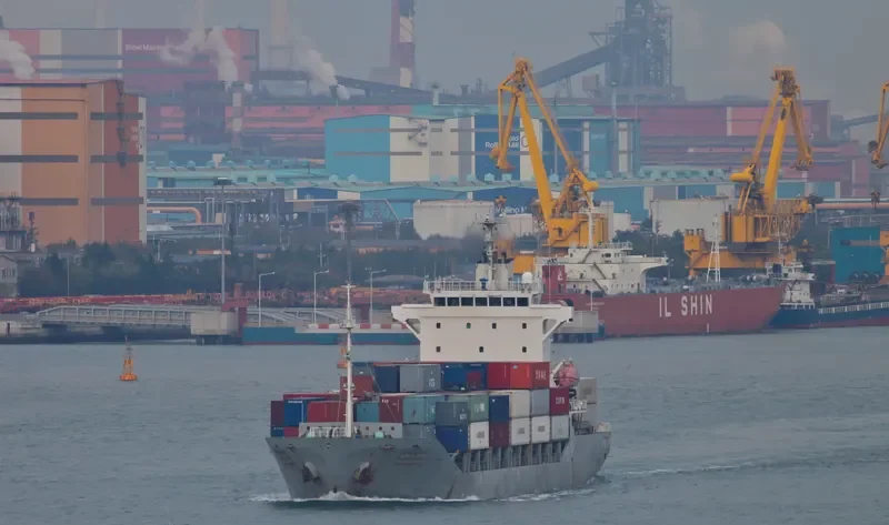 PEGASUS PACER Container Ship IMO 9283150 photo 8