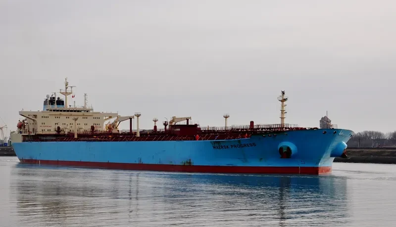 SPECTRUM Tanker IMO 9283289 photo 9