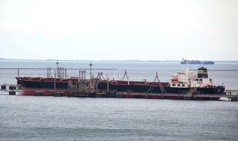 VENICE A Tanker IMO 9283306 photo 9