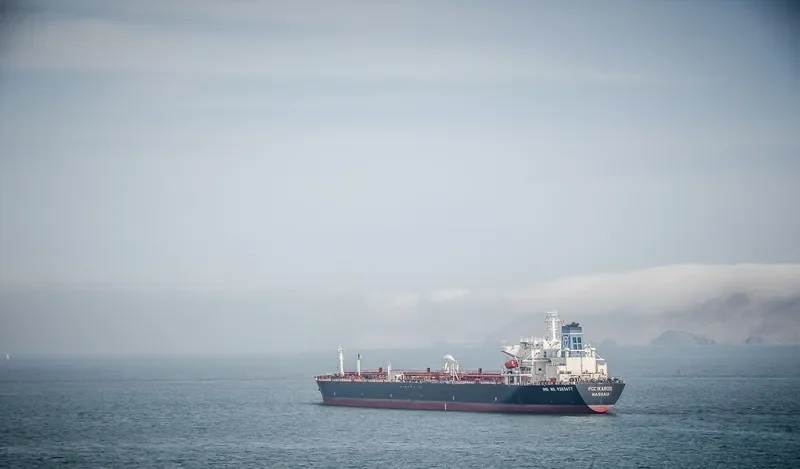 PGC IKAROS Tanker IMO 9283617 photo 2