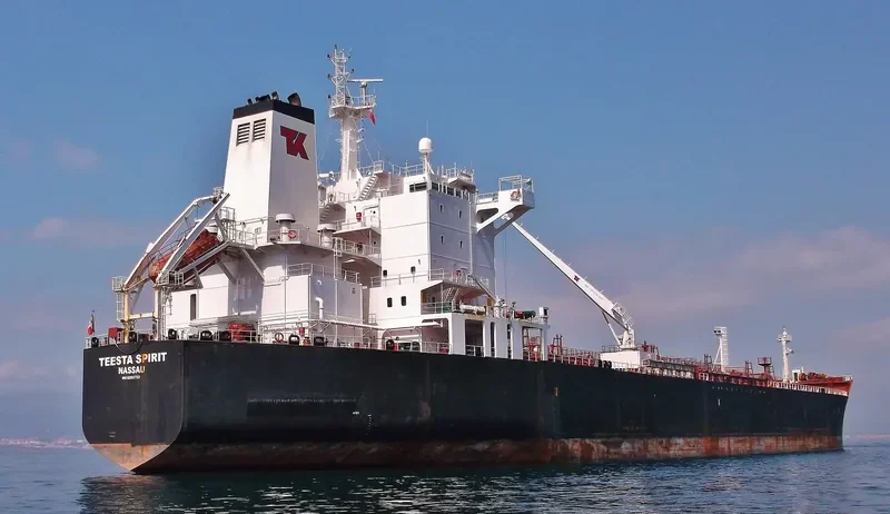 VICTOR 1 Tanker IMO 9283722 photo 5