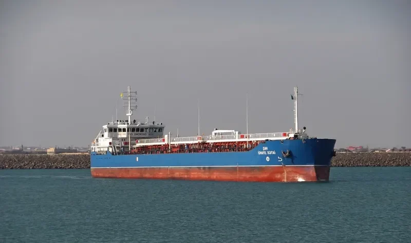 SHAH ISMAYIL KHATAI Tanker IMO 9284116 photo 9