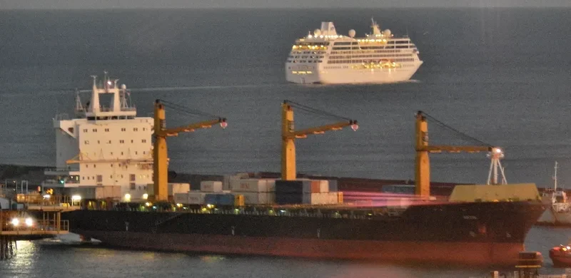 ARZIN Container Ship IMO 9284142 photo 7