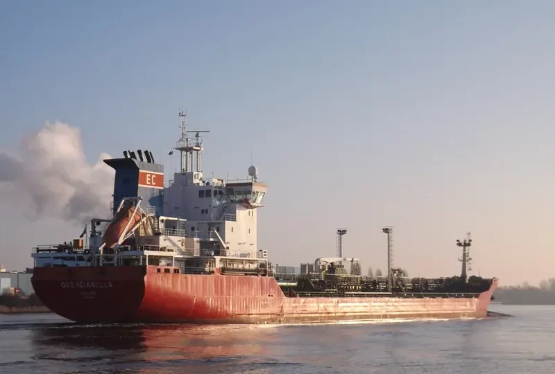 GIULIA IEVOLI Tanker IMO 9284439 photo 8