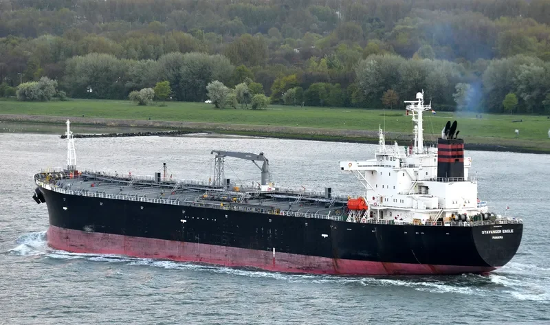 SHANDONG WEIHE Tanker IMO 9284726 photo 4