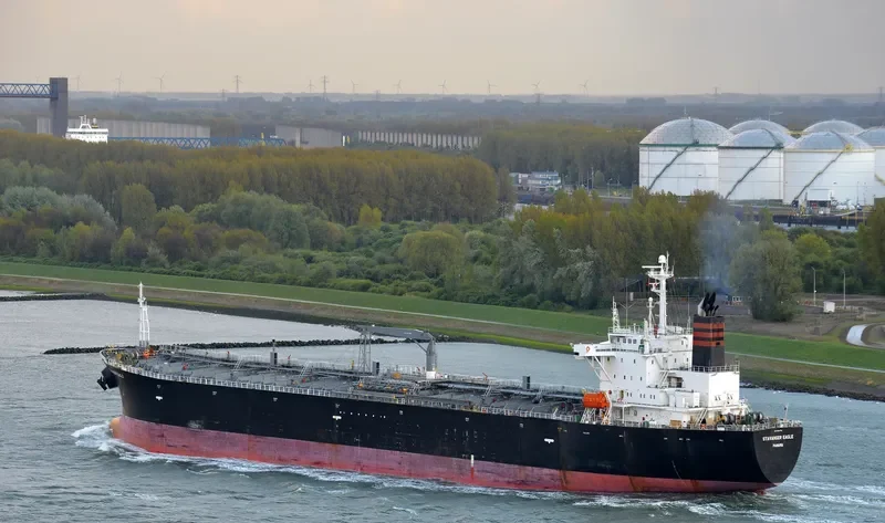 SHANDONG WEIHE Tanker IMO 9284726 photo 5