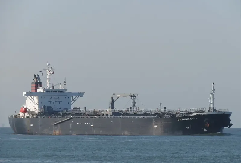SHANDONG WEIHE Tanker IMO 9284726 photo 8
