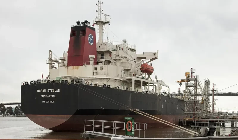NEUTRON RAY Tanker IMO 9284805