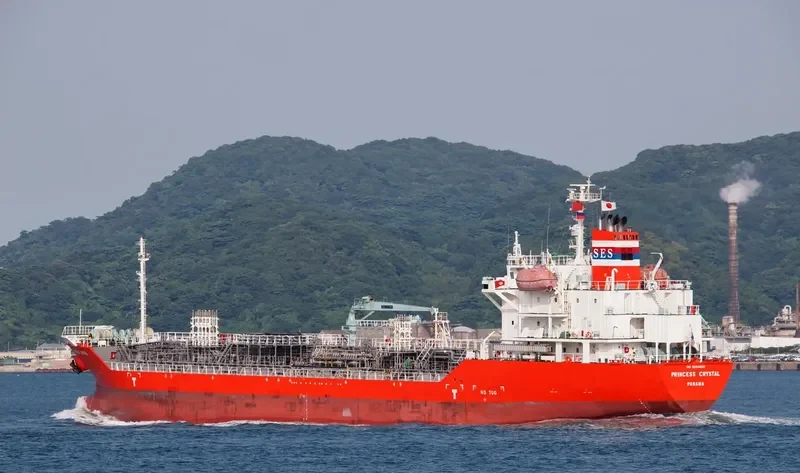 PRINCESS CRYSTAL Tanker IMO 9284829 photo 10