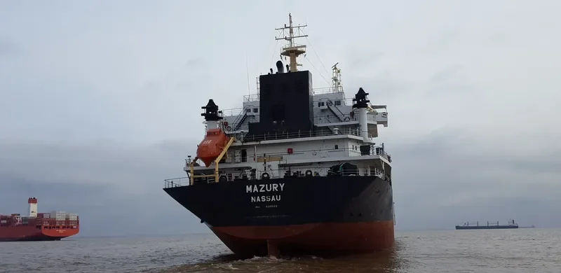 MAZURY Bulk Carrier IMO 9285122 photo 2