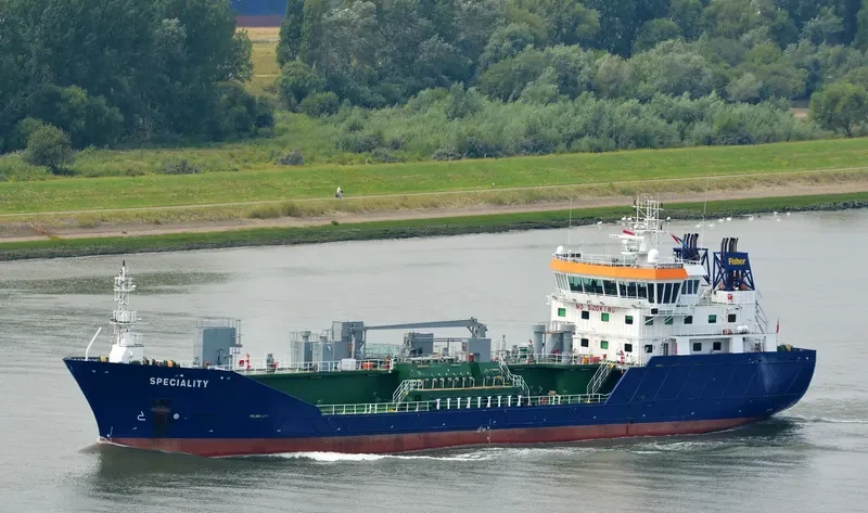 SPECIALITY Tanker IMO 9285184 photo 2