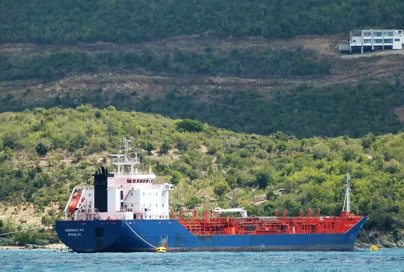 VERONICA PG Tanker IMO 9285328 photo 2
