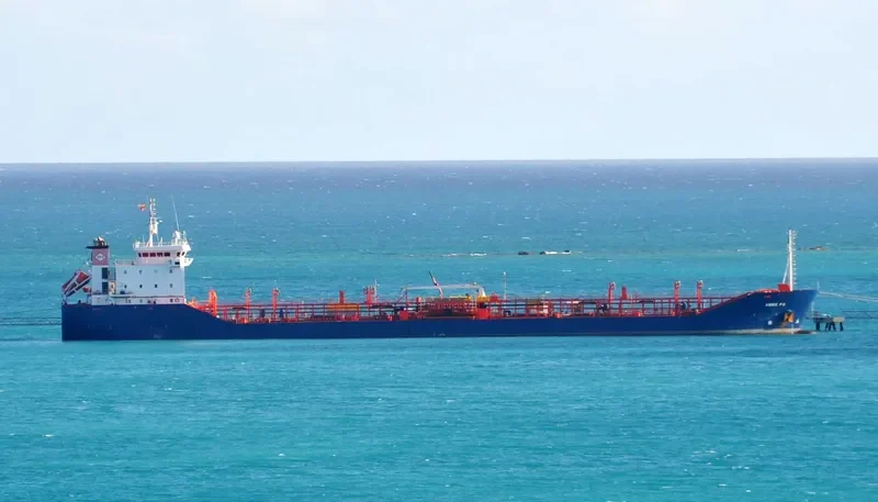 ANNIE Tanker IMO 9285445 photo 8
