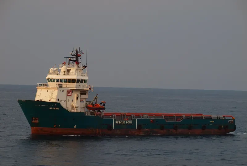 OFFSHORE ADVENTURE Offshore Vessel IMO 9285536 photo 7