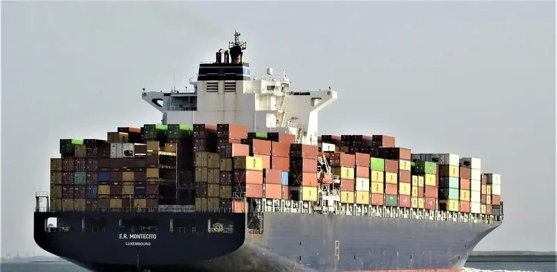 GSL GRANIA Container Ship IMO 9285653 photo 10