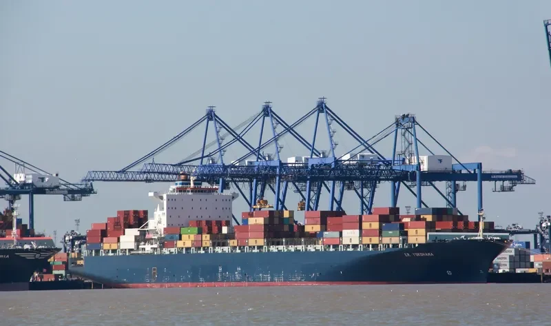 MSC YOKOHAMA Container Ship IMO 9285665 photo 5