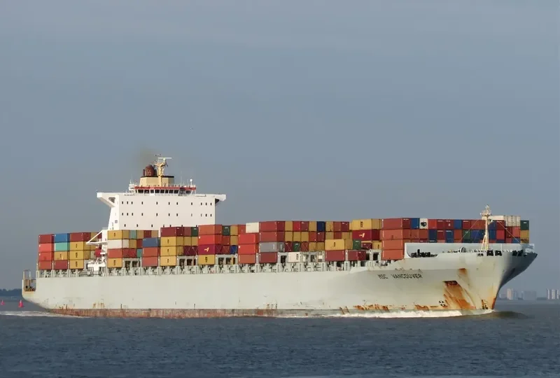 MSC VANCOUVER Container Ship IMO 9285691 photo 2