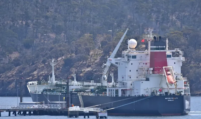 LIONESS Tanker IMO 9285744 photo 6