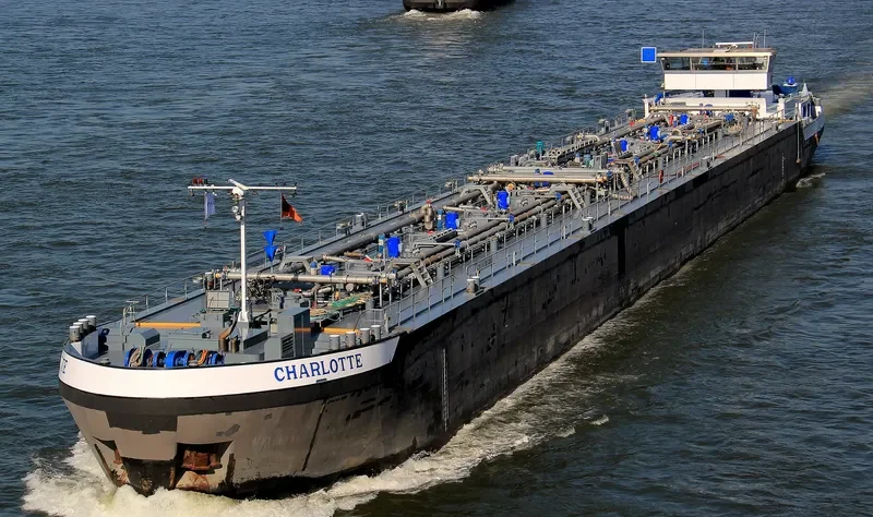 CHARLOTTE Tanker IMO 9286188 photo 4