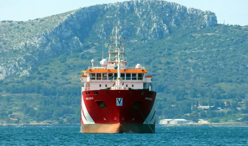 SELENIA Tanker IMO 9286437